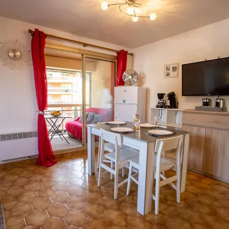 Apartment Les Regatiers By Interhome *